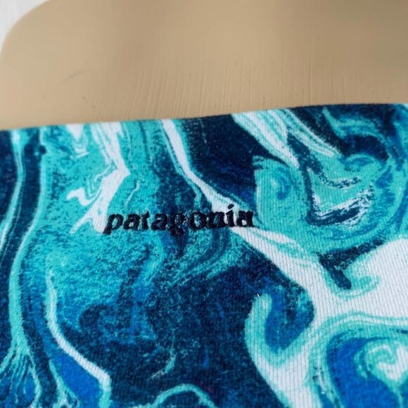 PATAGONIA green cropped leggings sz S womens - Picture 6 of 10